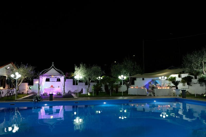 ホテル Ristorante La Vela ボスコレアーレ エクステリア 写真